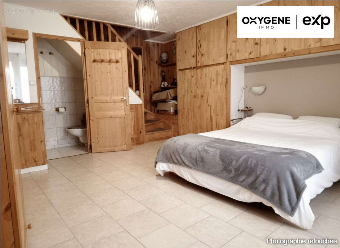 Maison à PEYRESTORTES