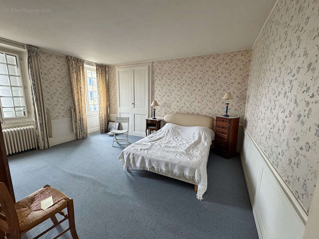 Maison à BRICQUEBEC