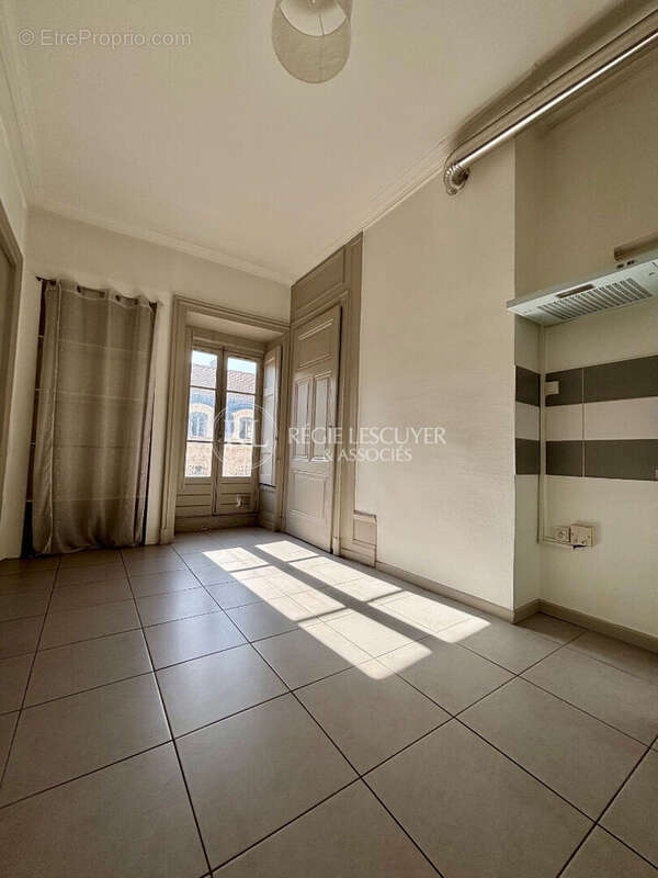Appartement à LYON-2E