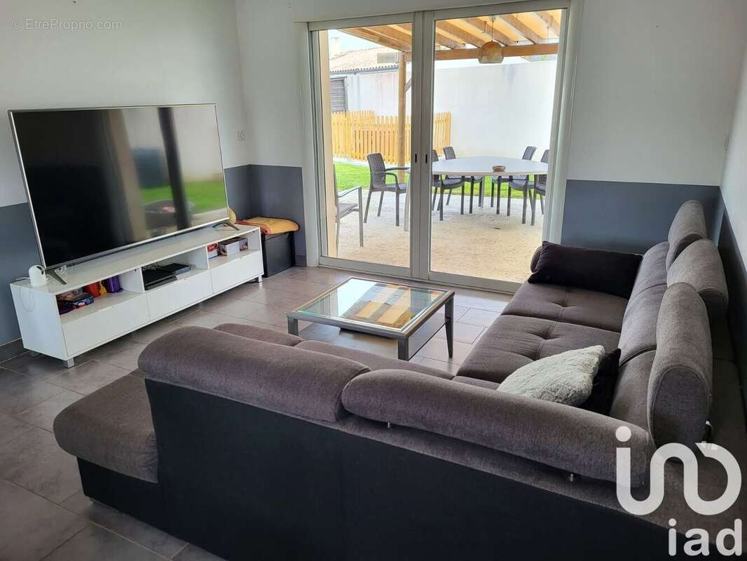 Photo 2 - Maison à SAINT-CHRISTOPHE