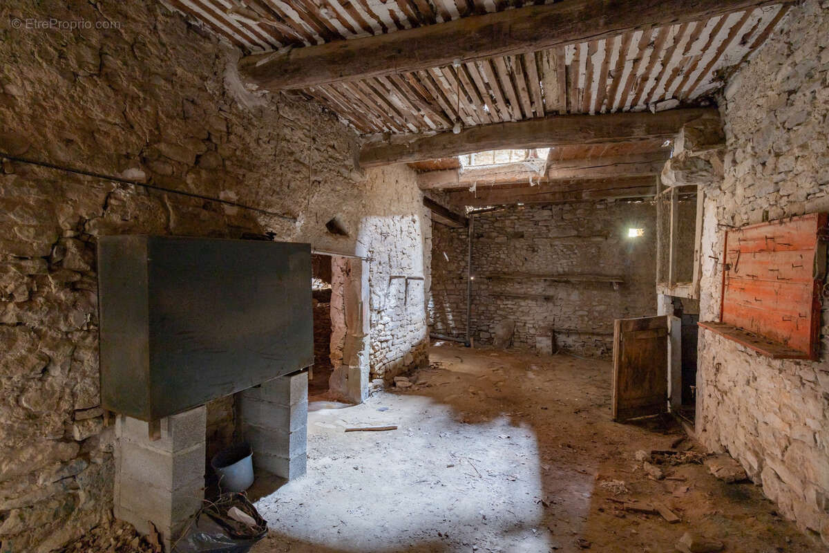 Maison à AZILLANET