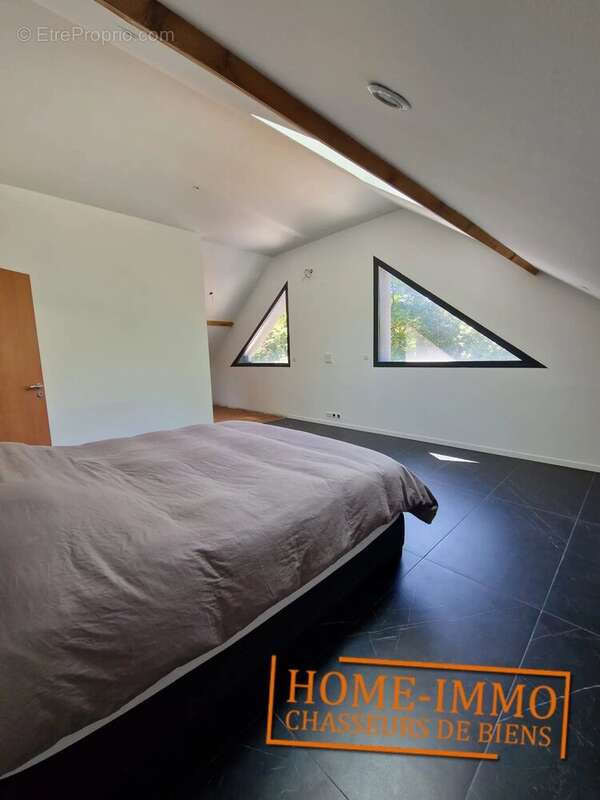 Maison à ANGERVILLIERS