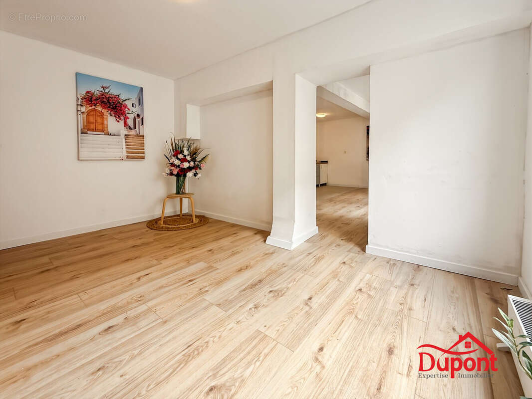 Maison 100 m² à Revin  - photo 2