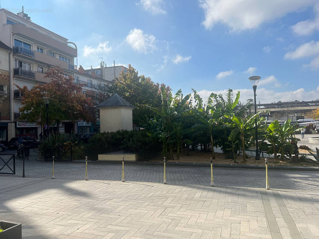 Appartement à SARTROUVILLE