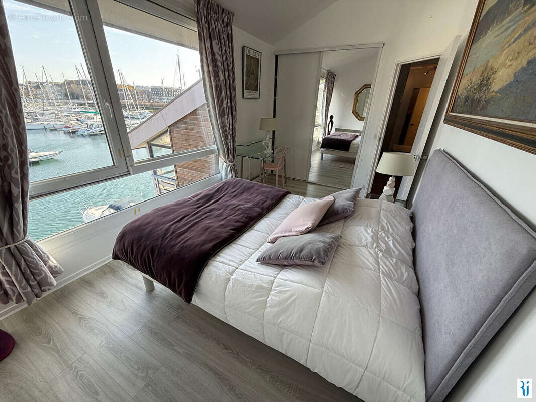 Appartement à DEAUVILLE