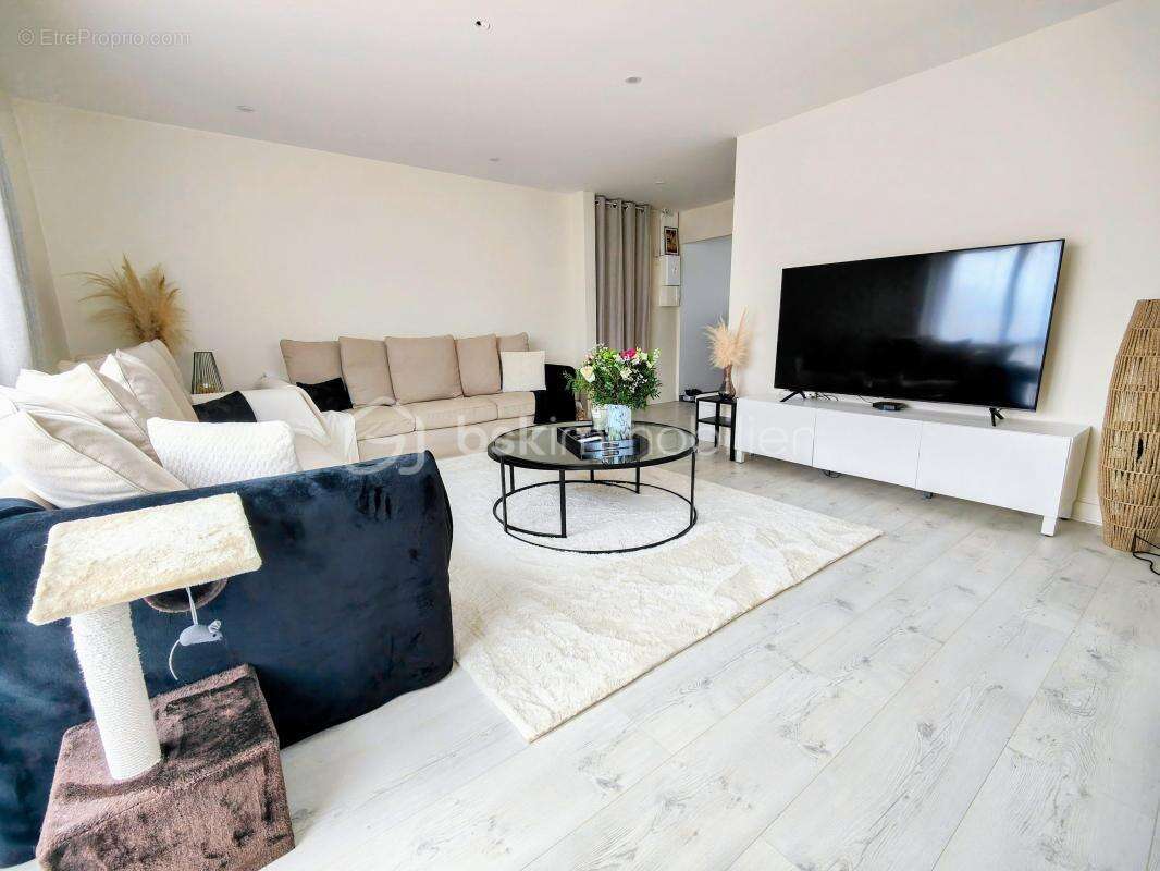 Appartement à PLAISIR