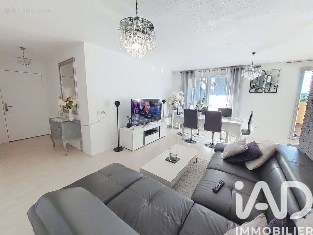 Photo 2 - Appartement à LA SEYNE-SUR-MER