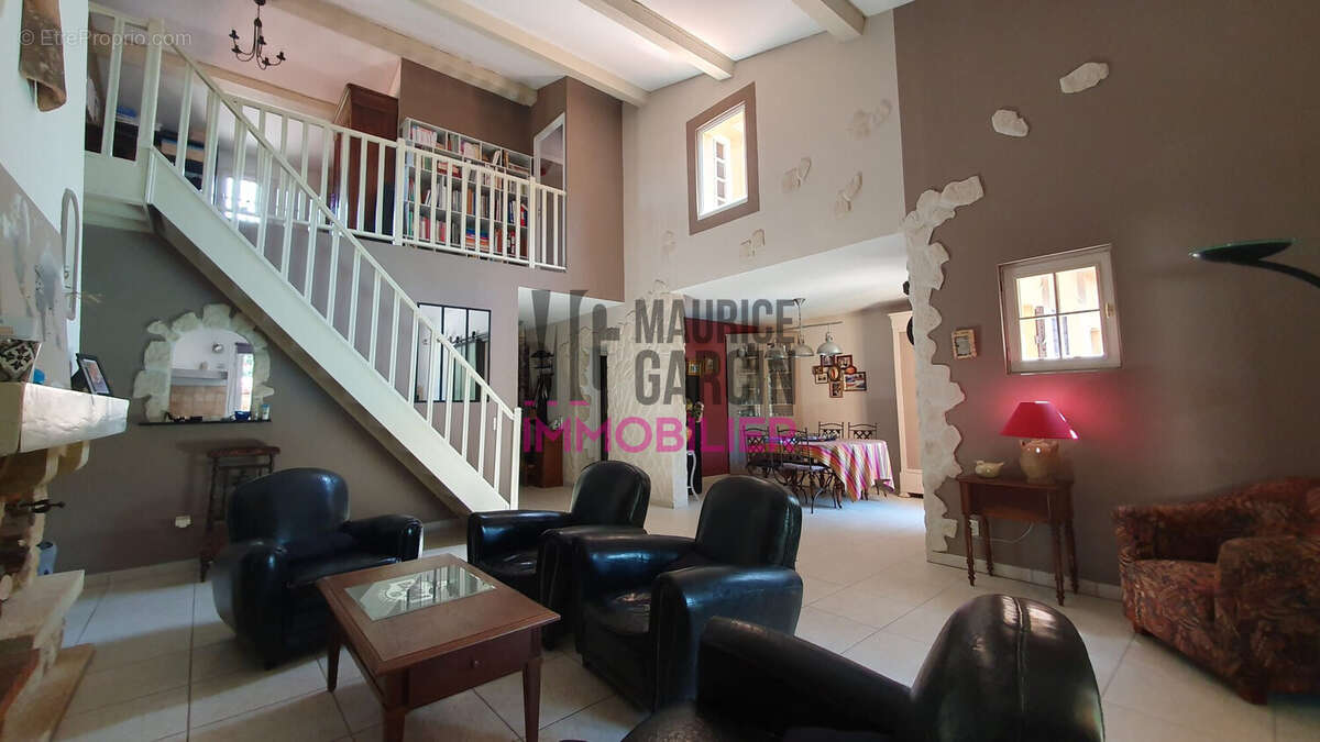 Maison à BEDARRIDES