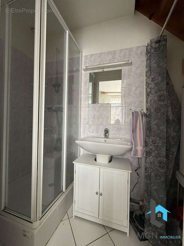 Charmante petite maison individuelle ! Idéal investisseur ou premier achat ! - photo 4