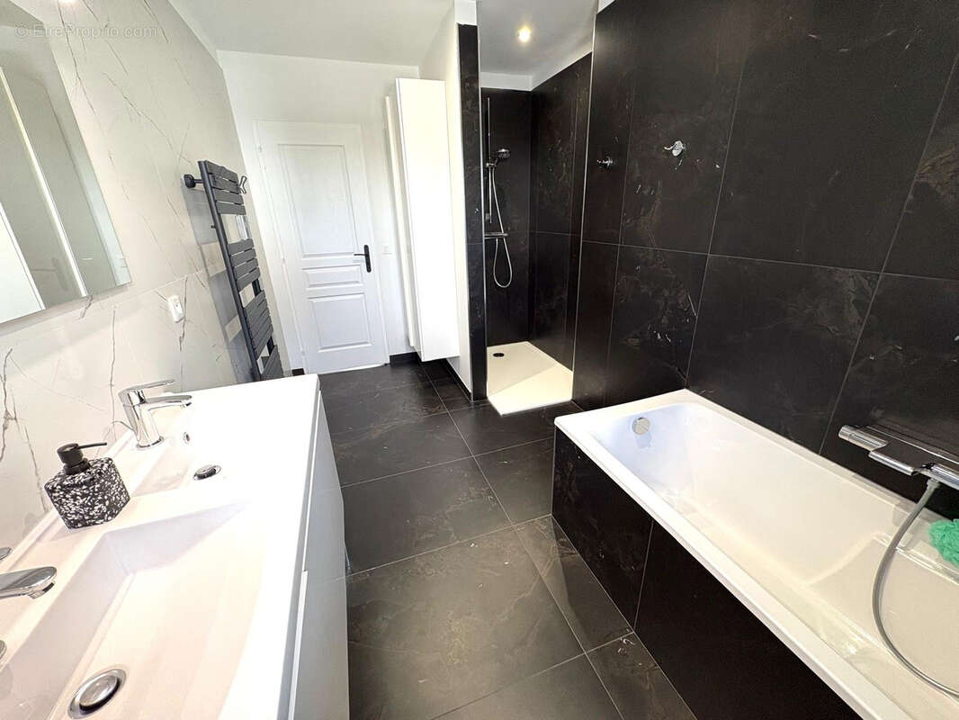 Maison à LE THORONET