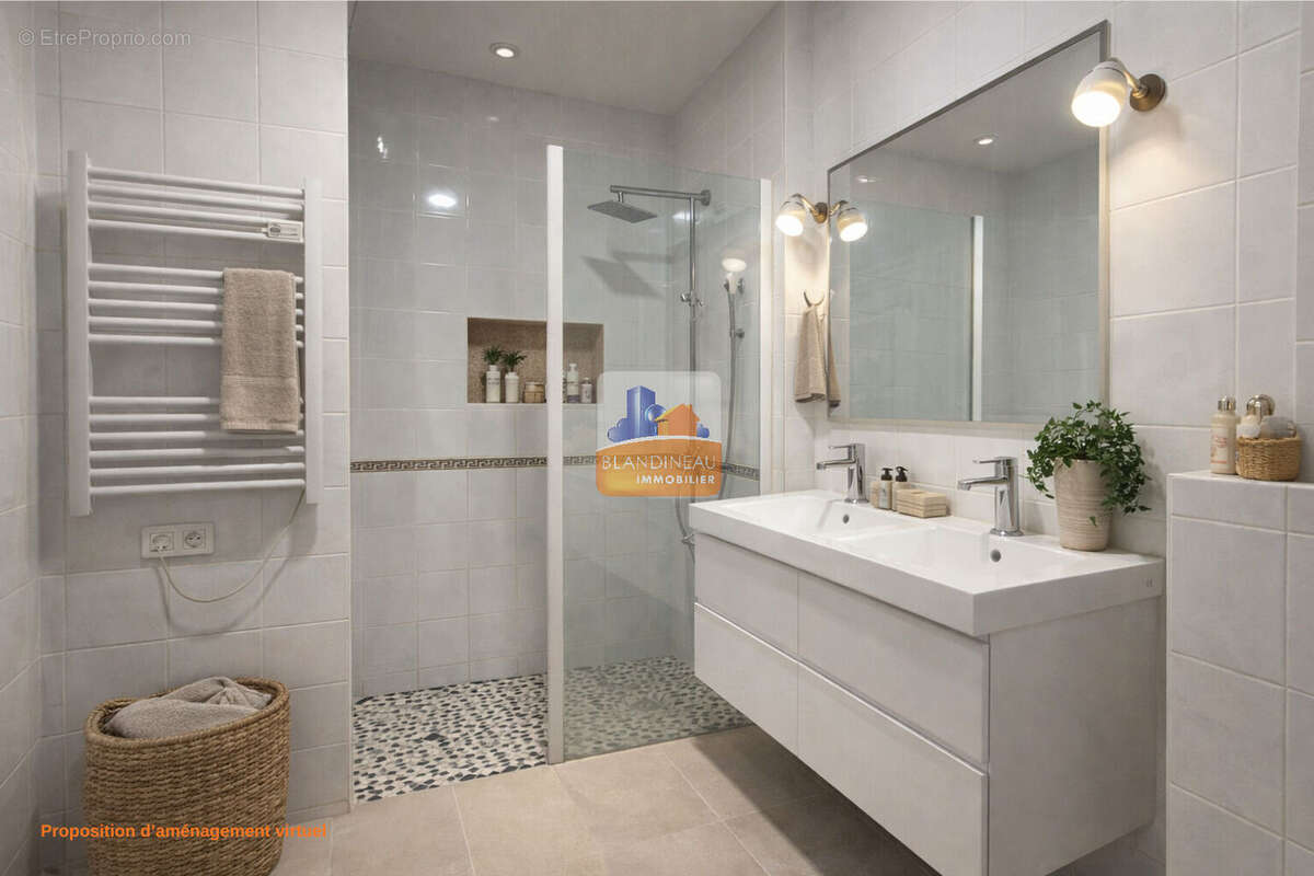 Appartement à BOUGUENAIS