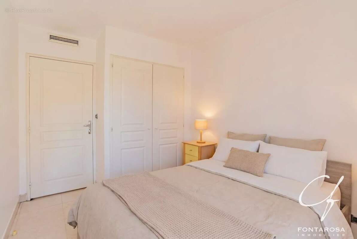 Appartement à SAINT-RAPHAEL