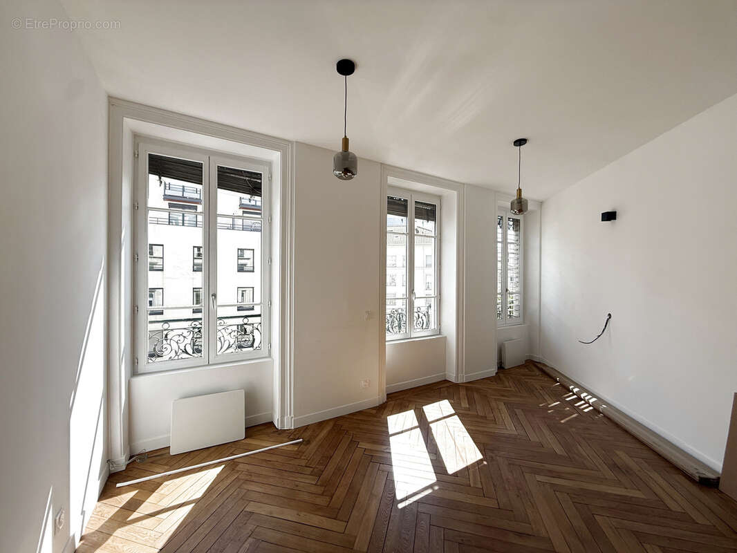 Appartement à LYON-6E