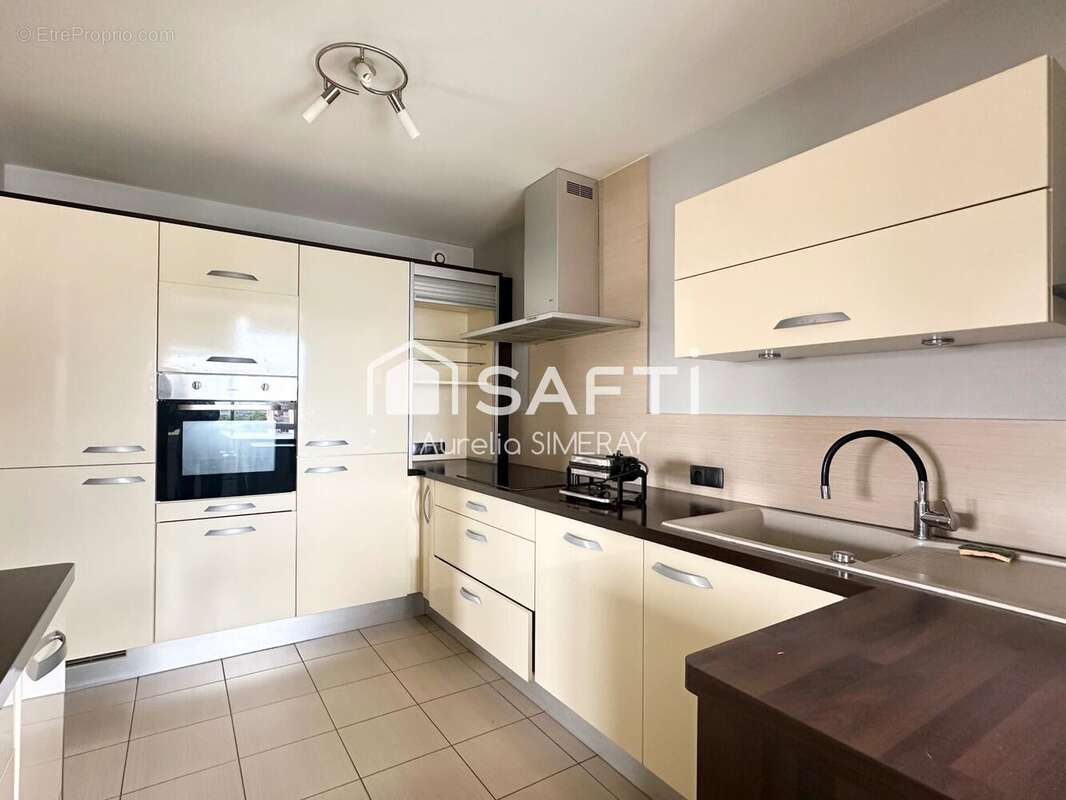 Photo 2 - Appartement à SAINT-APOLLINAIRE