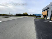 Commerce à BASSE-GOULAINE