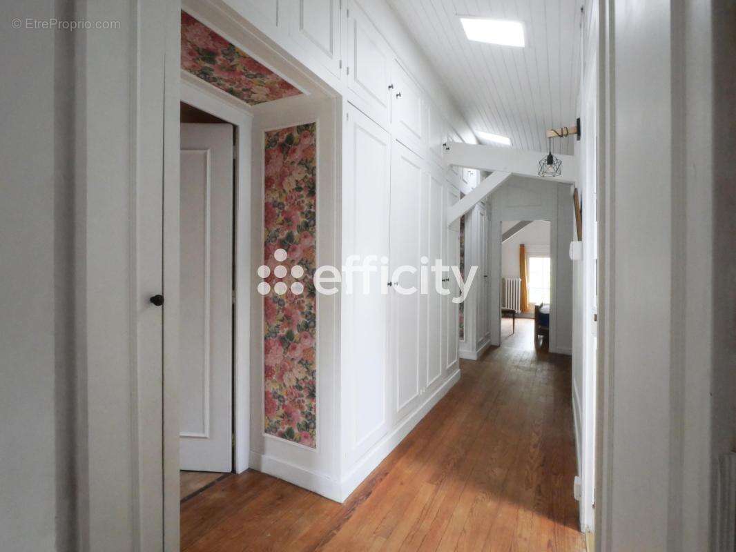 Maison 163 m² à Hinx  - photo 10