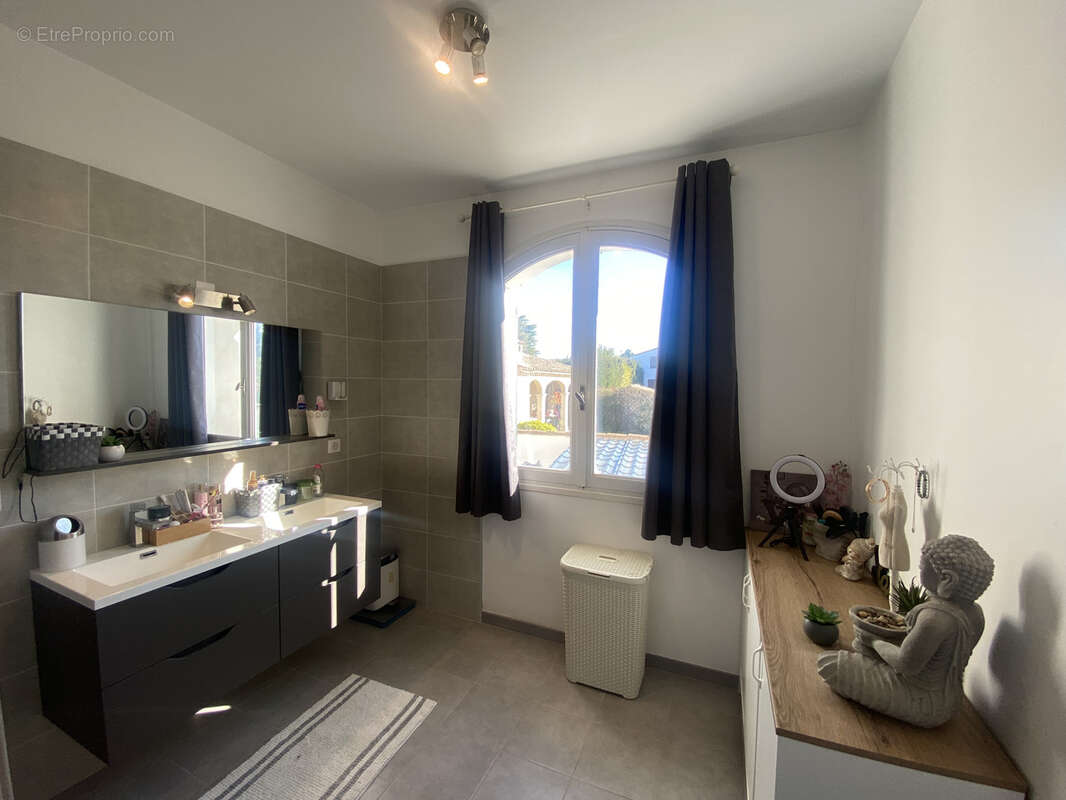 Maison à AVIGNON