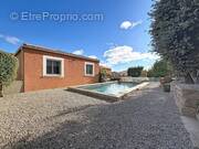 Maison à USCLAS-DU-BOSC