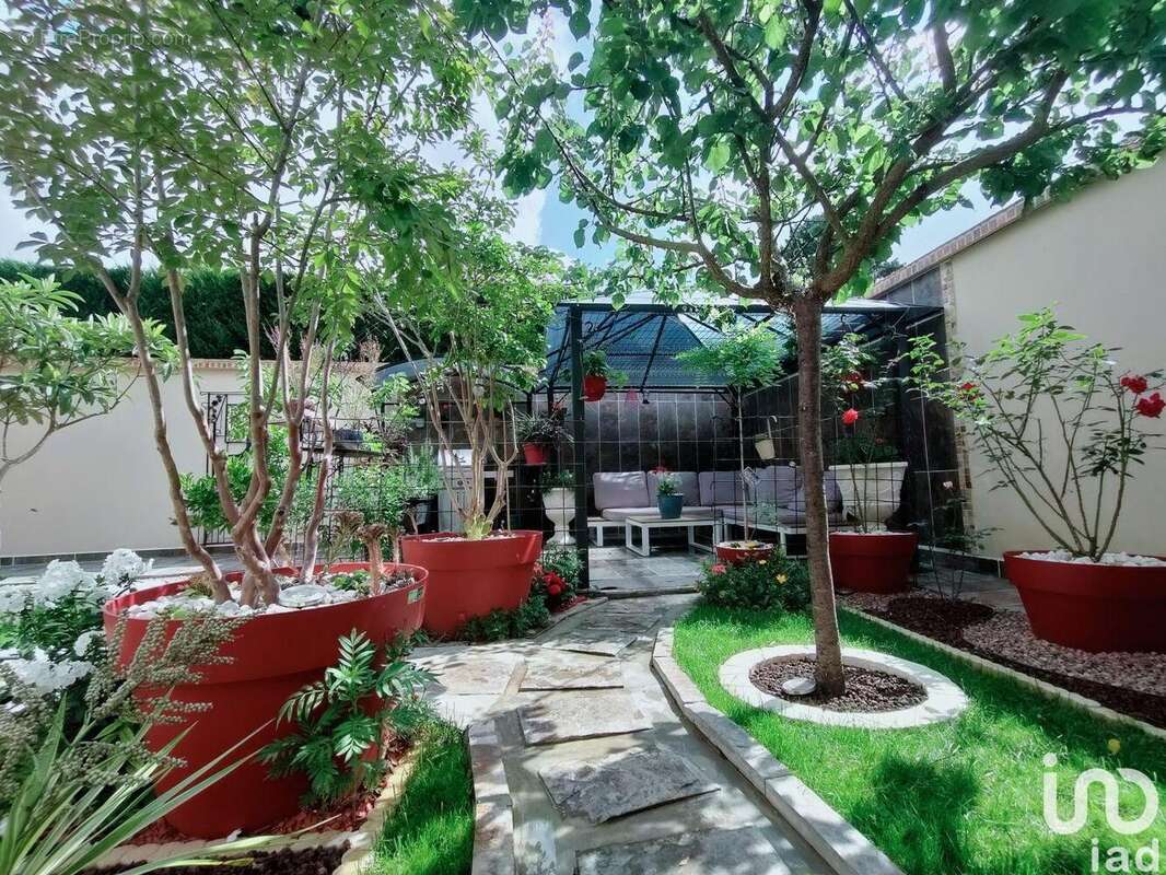 Photo 4 - Maison à MORANGLES