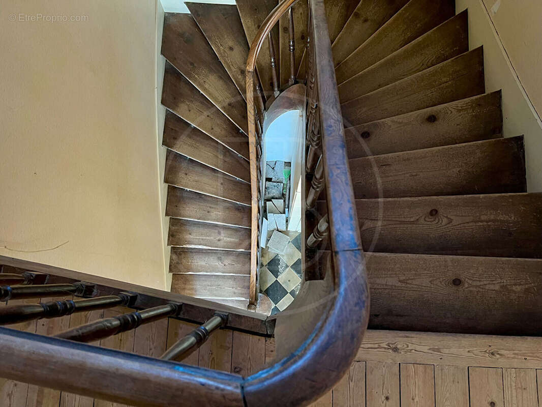 Maison à SAINT-EMILION