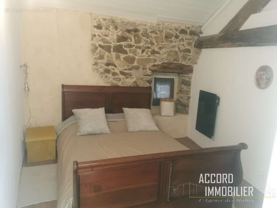 Maison à LA SALVETAT-SUR-AGOUT
