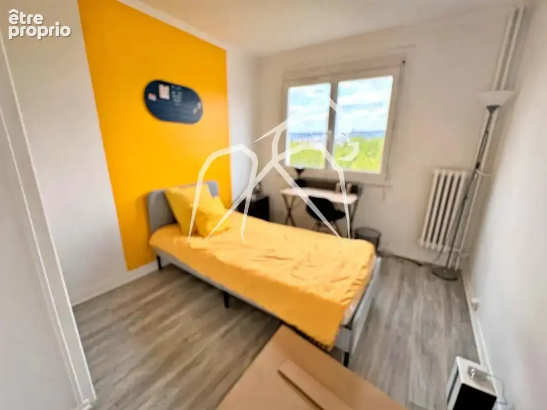 Appartement T5  Rouen 76100  Ascenseur et stationnement  78m² Vue cathédrale - photo 4