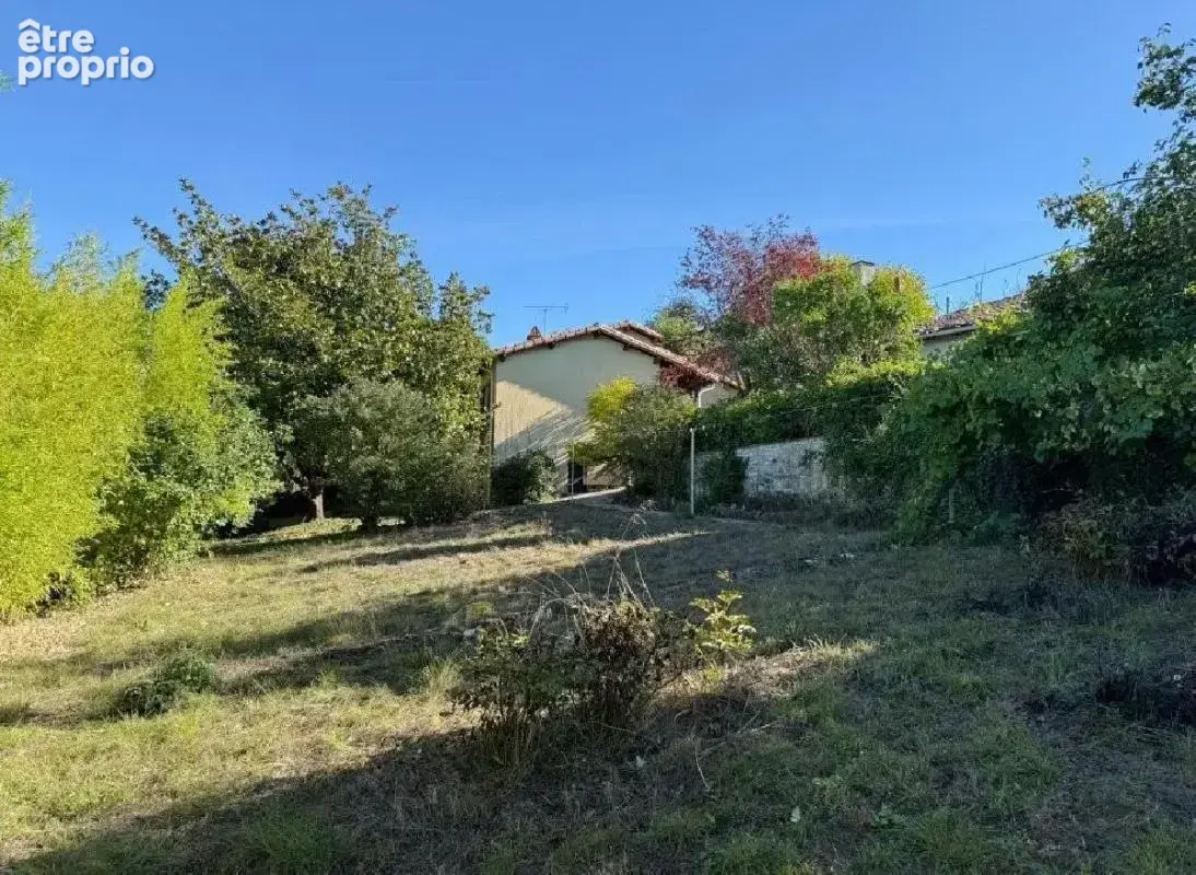 Maison 8 pièces 172 m² à vendre à Ruffec (16700) - photo 3
