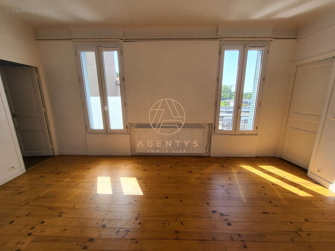 Appartement à CHAMPIGNY-SUR-MARNE