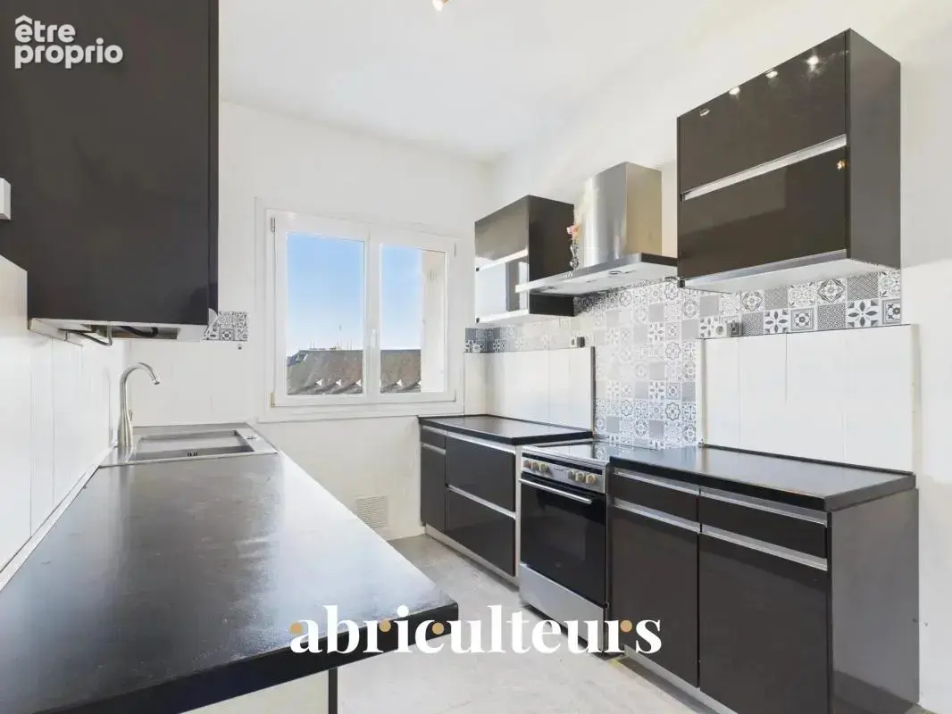 Appartement  proche de la mer et lumineux - en vente en centre ville à Saint-Nazaire (44600) - photo 9