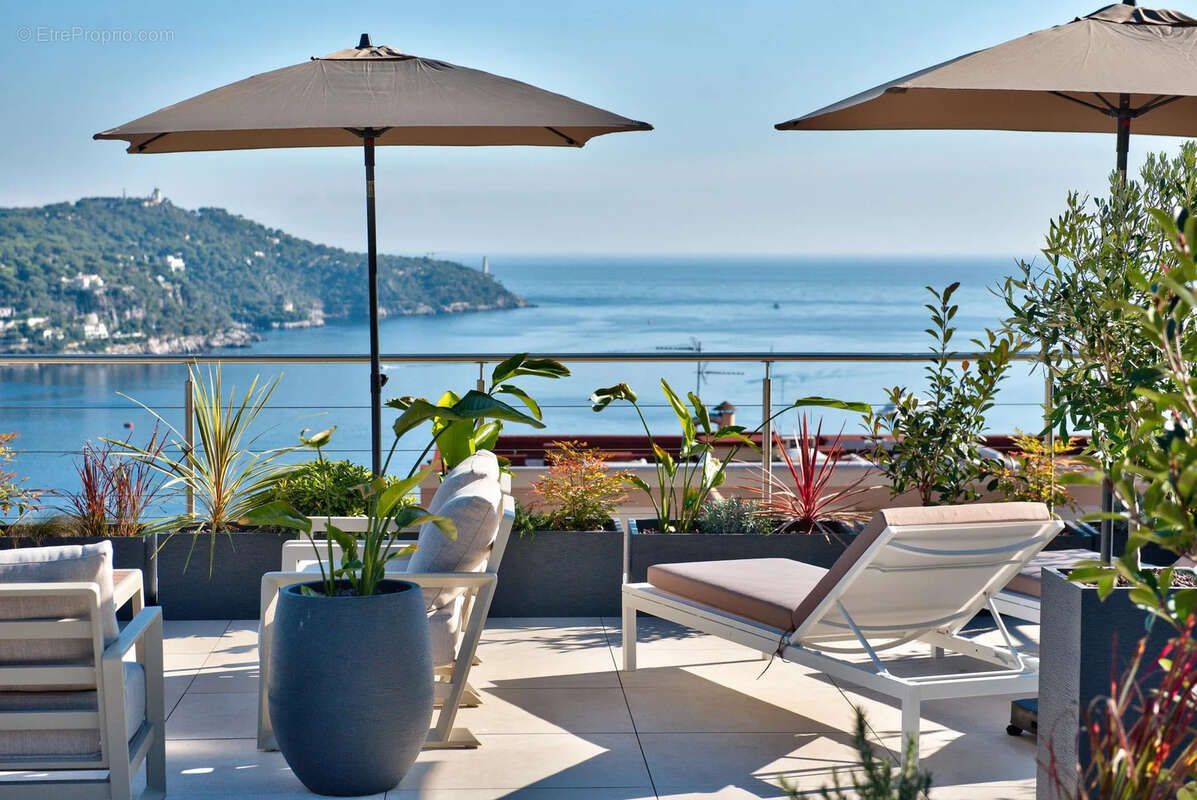 Appartement à VILLEFRANCHE-SUR-MER