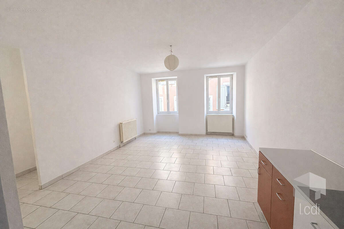 Appartement à AUBENAS