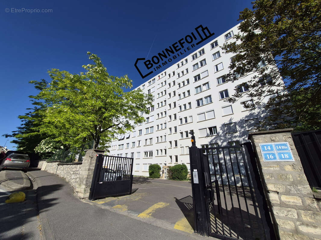 Appartement à CHAMPIGNY-SUR-MARNE
