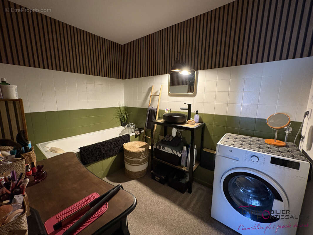 Pontarlier - proche hôpital : appartement de type 3 - photo 5