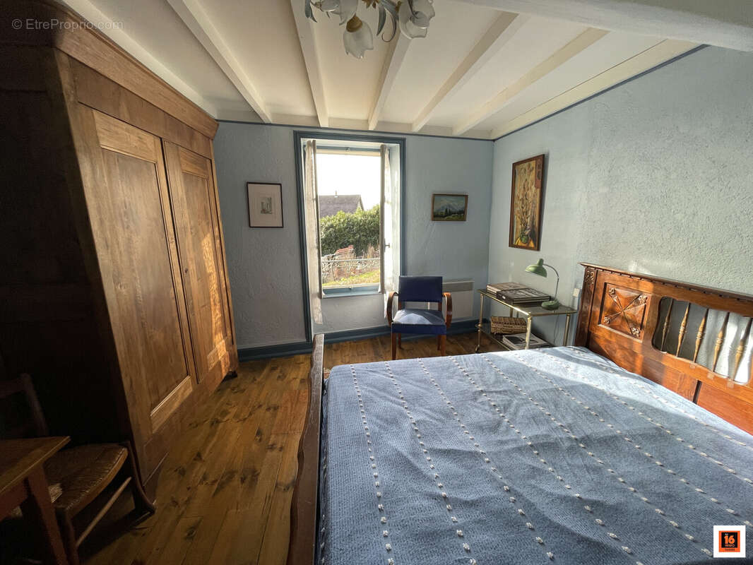 Maison à THIERS