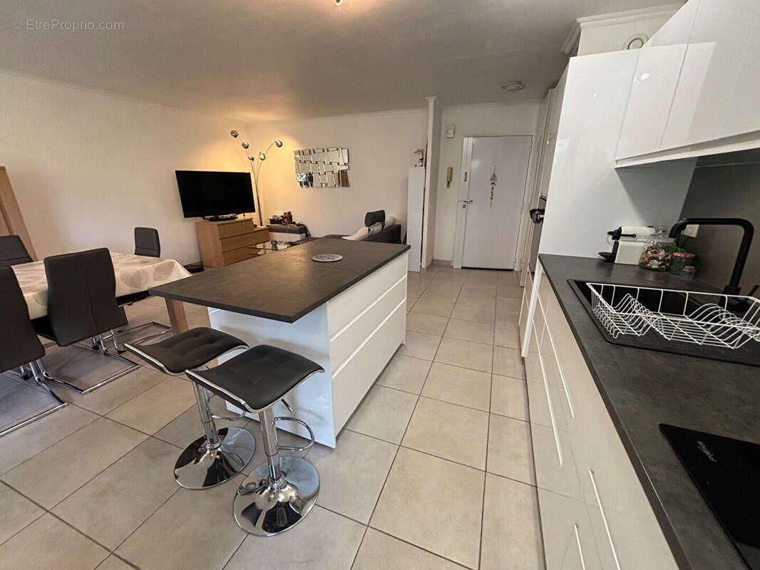 Appartement à MARSEILLE-12E
