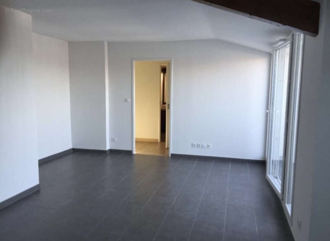 Appartement t3 duplex de 73m2 au sol - photo 2