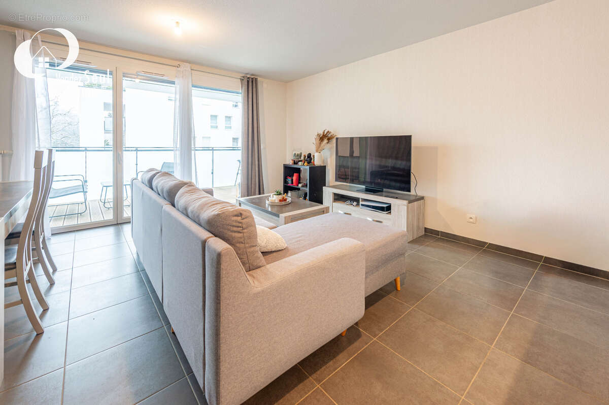 Appartement à MEYTHET