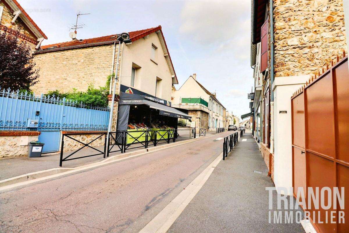 Appartement à CARRIERES-SOUS-POISSY