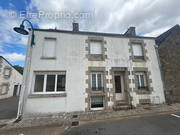 Maison à NOYAL-PONTIVY