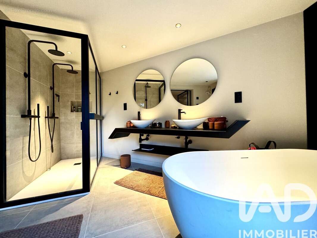 Photo 9 - Maison à WAMBRECHIES