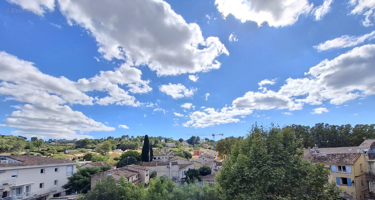 Appartement à SAINT-CYR-SUR-MER