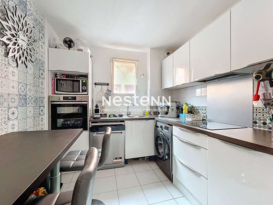 Vallauris - 4P - 85m² - Terrasse 15m² - Sud - Dernier étage - 2 parkings - Cave - Calme - photo 8