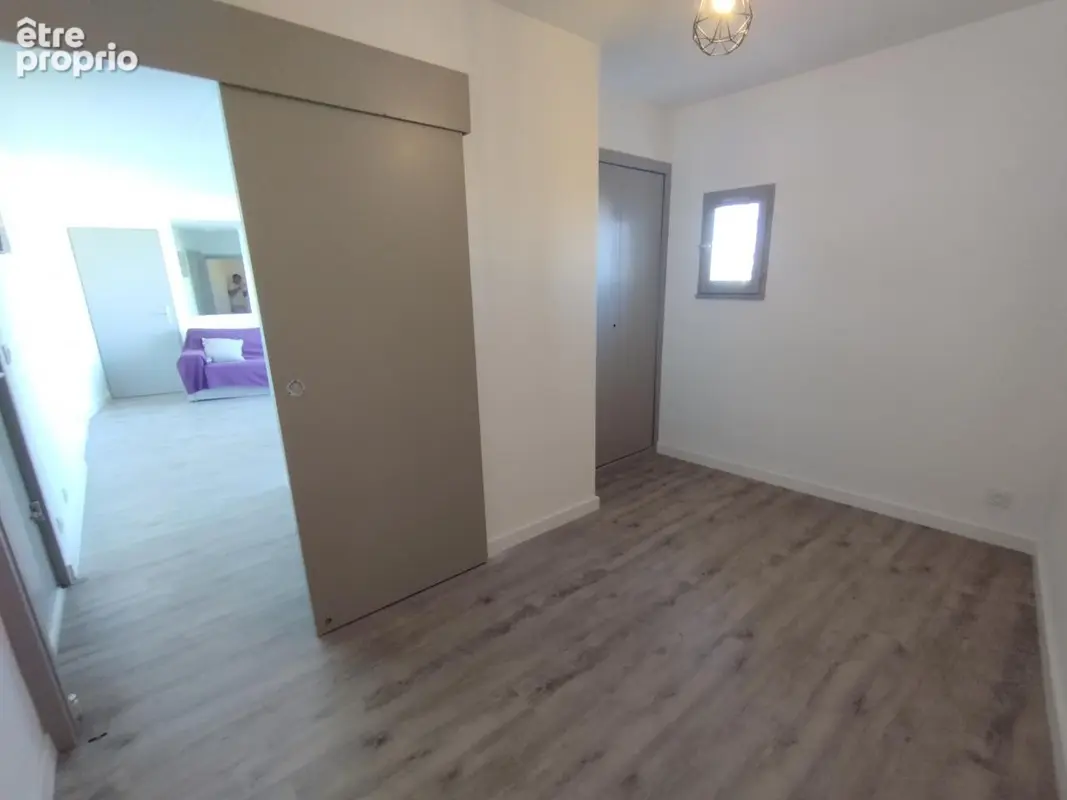 Appartement en angle avec superbe terrasse. - photo 3