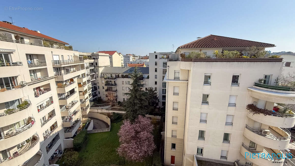 Appartement à LYON-3E
