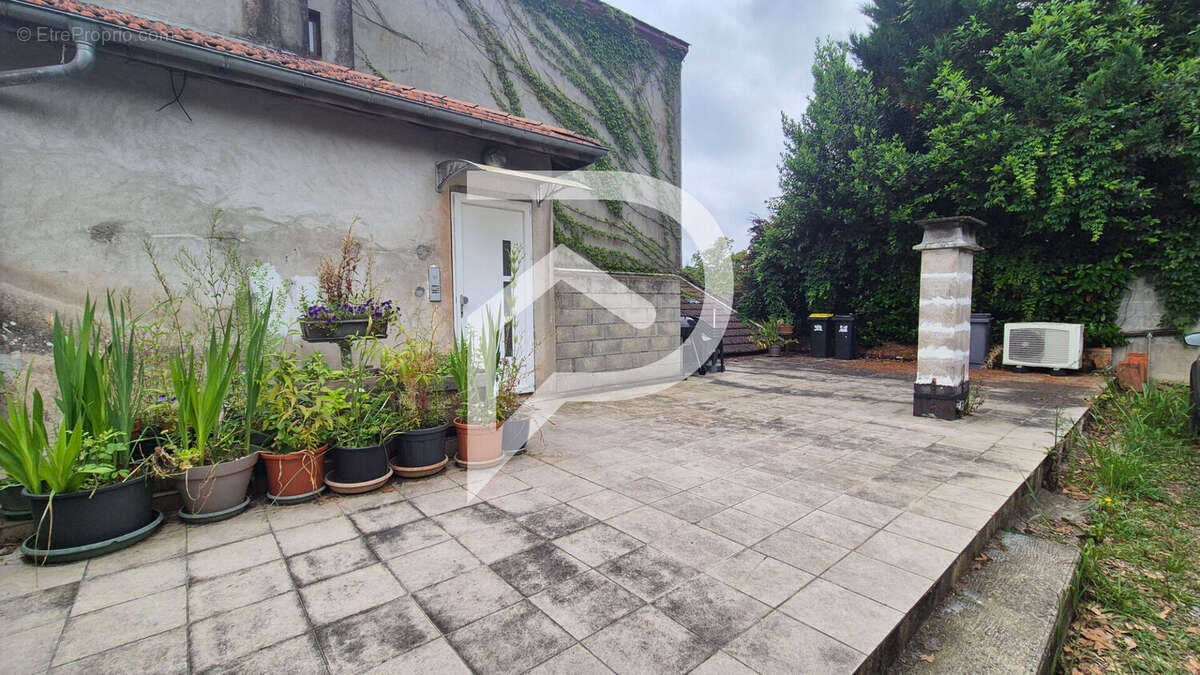 Appartement à SALIES-DE-BEARN