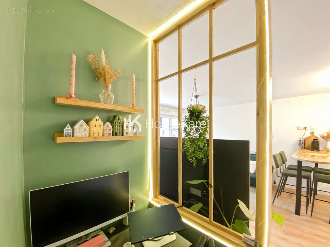 Appartement à SAINT-JEAN-D'ILLAC