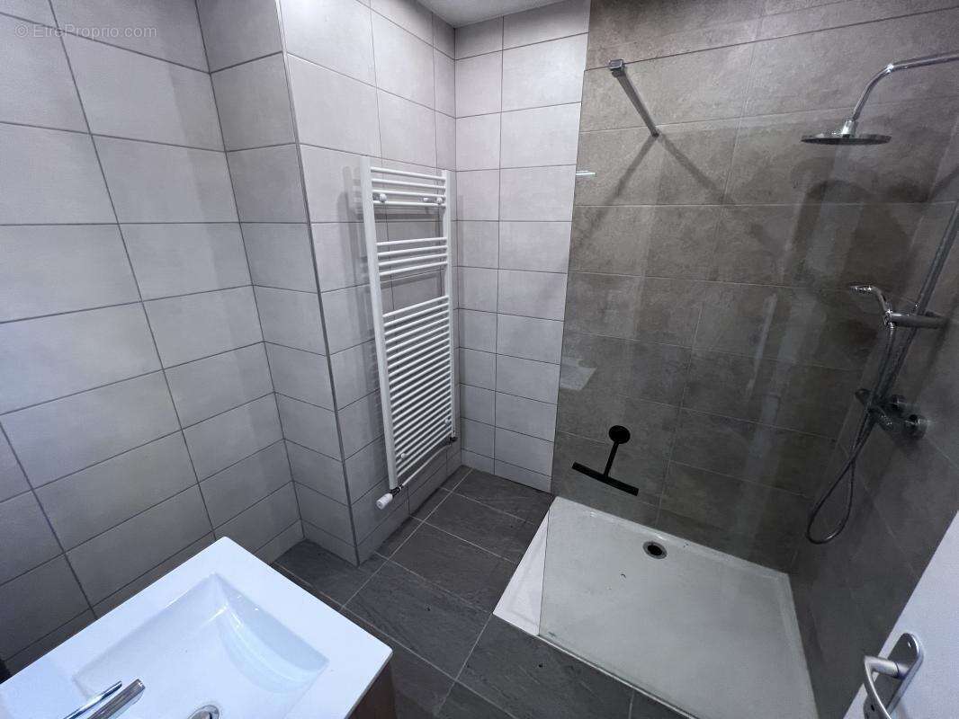 Appartement à VOUJEAUCOURT