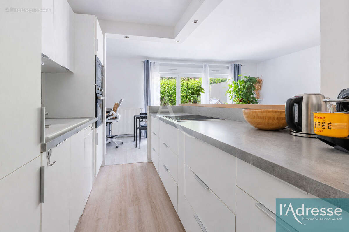 Appartement à LES ULIS