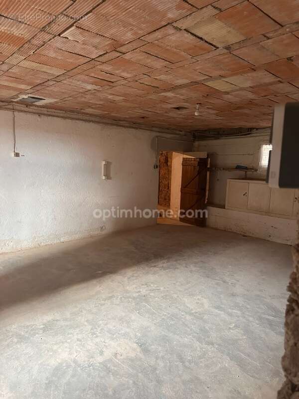 Villecroze – Propriété de charme avec studio indépendant, piscine et fort potentiel - photo 22