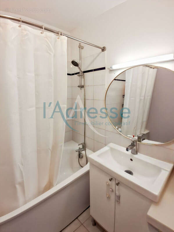 Appartement à SURESNES